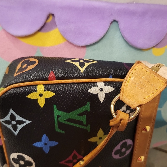 Louis Vuitton multicolor pochette - Picture 14 of 15